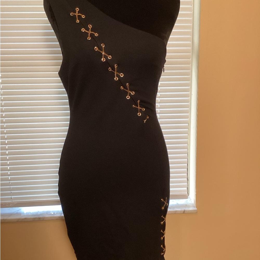 h:ours Black One Shoulder Dress with Gold Details